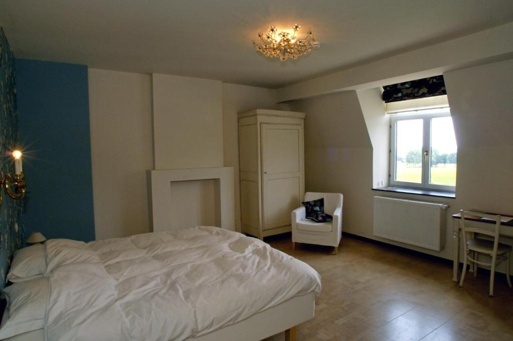 Hostellerie La Maison De Maitre Arbrefontaine Room photo